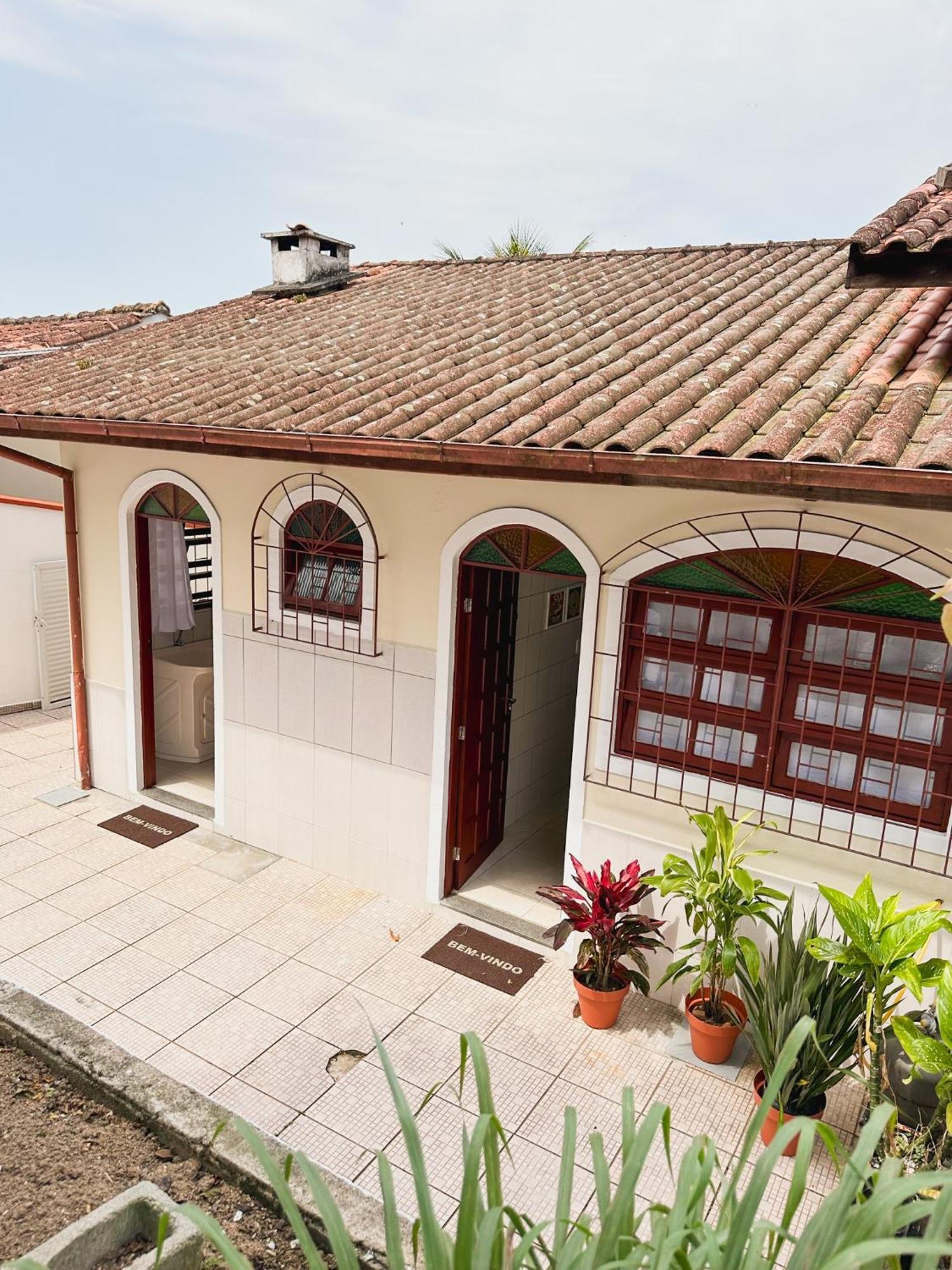 Morada - Ar Cond - Varanda - 2 Quartos Apartamento *