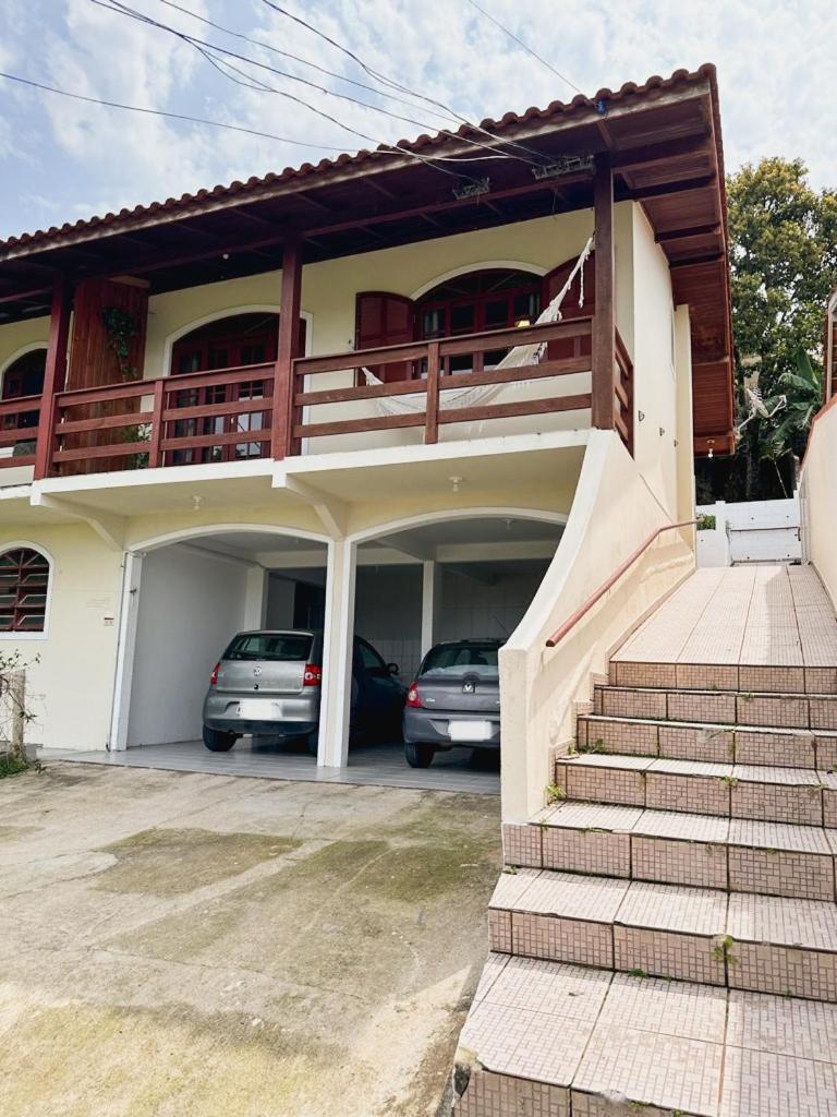Apartamento Morada - Ar Cond - Varanda - 2 Quartos
